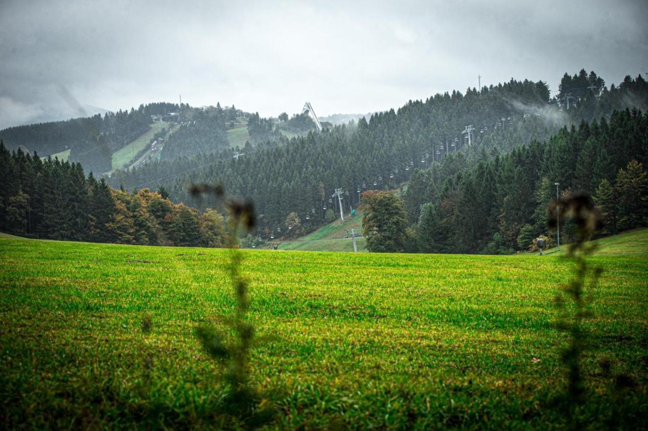 Ferienwohnung Little Home In Winterberg-Neuastenberg Exteriör bild